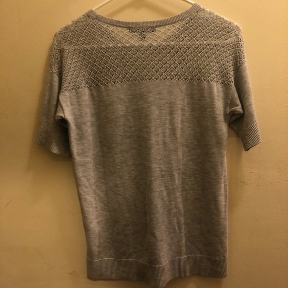 banana republic gray short sleeve sweater - Picture 4 of 7